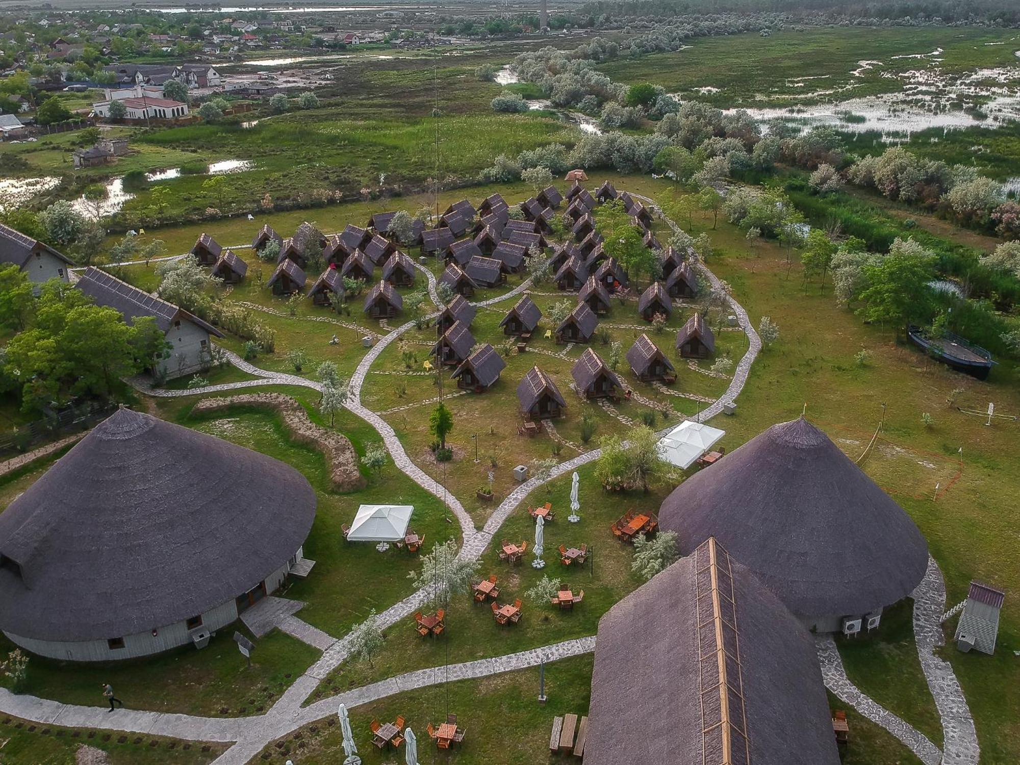 Dolphin Camping Sfântu Gheorghe Buitenkant foto